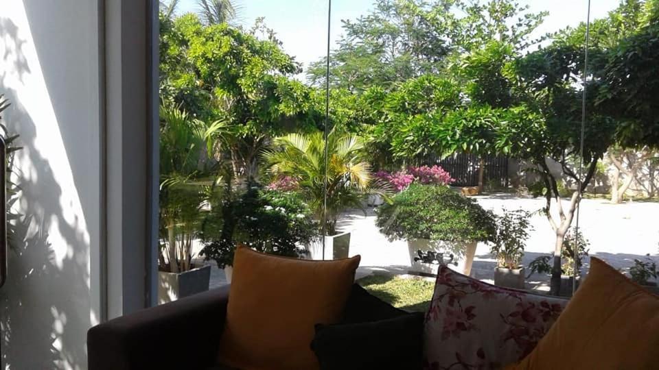 Sea Lagoon Beach Hotel Trincomalee Exterior photo